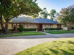 Avalon Memory Care - Royal Circle community exterior