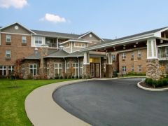 The Winfield at Richmond Heights outdoor common area